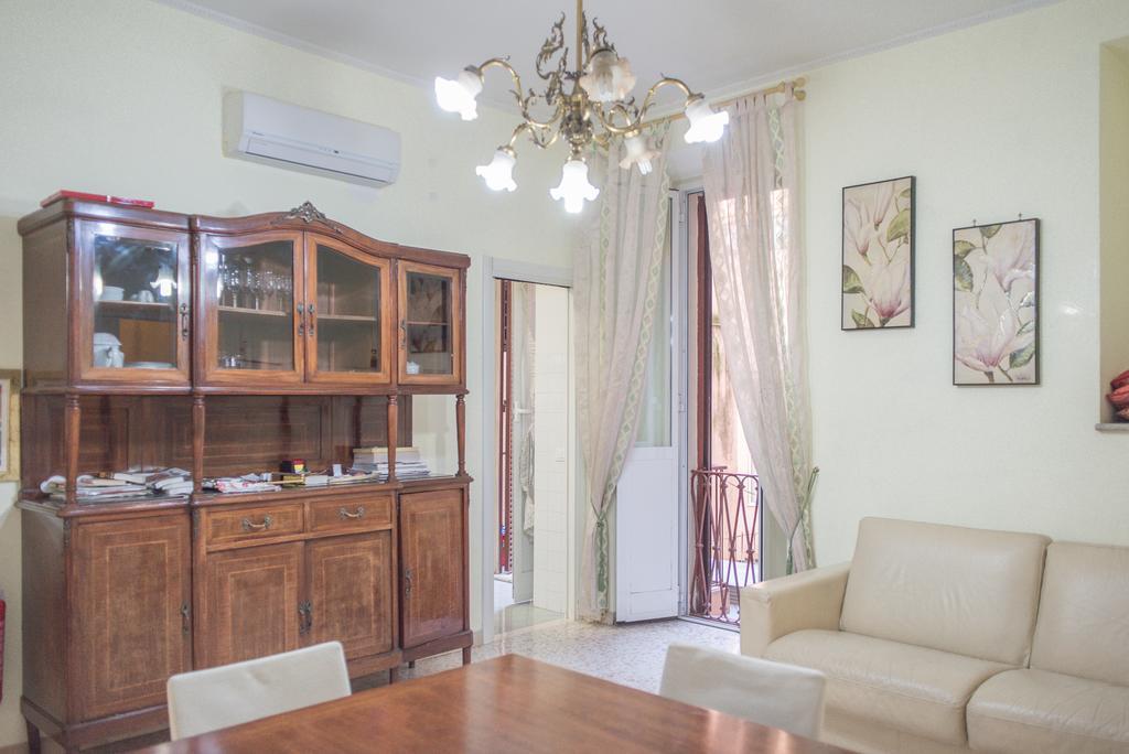 Frattina De Luxe Apartment โรม ภายนอก รูปภาพ
